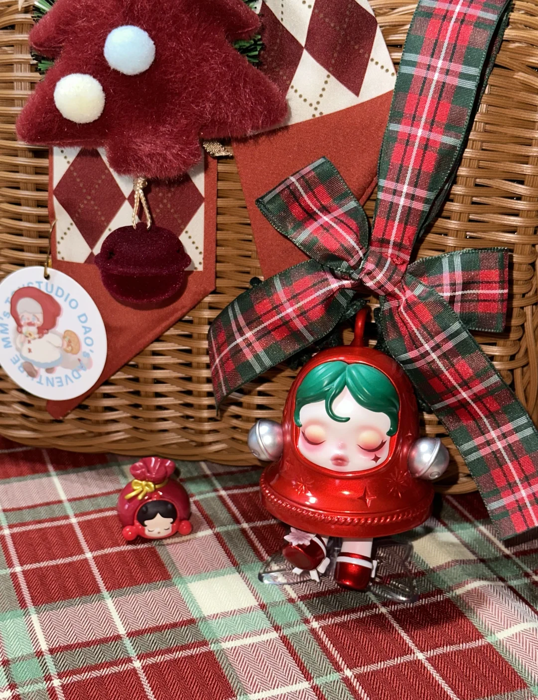 SKULLPANDA Jingle All the Way (Red) Image
